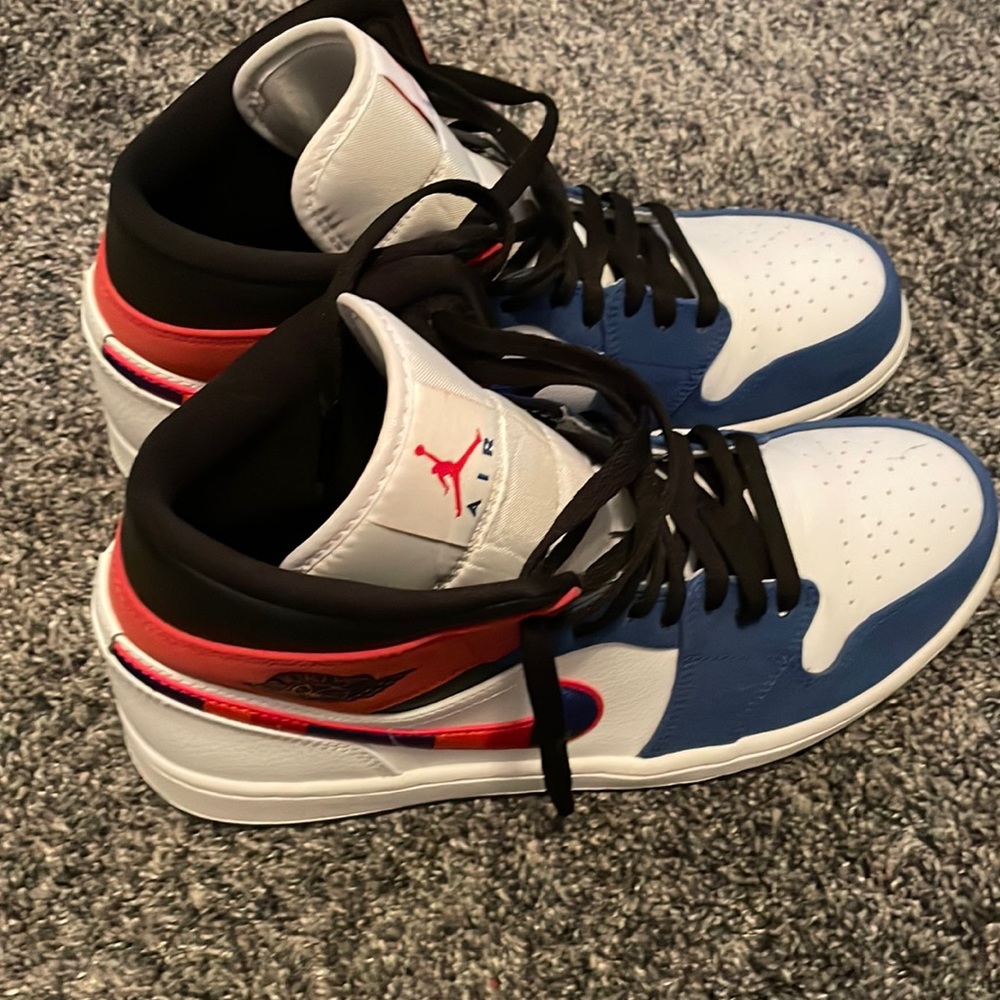 jordan 1 mid